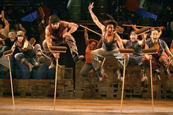 STOMP2-Photo-credit-Joan-Marcus.jpeg